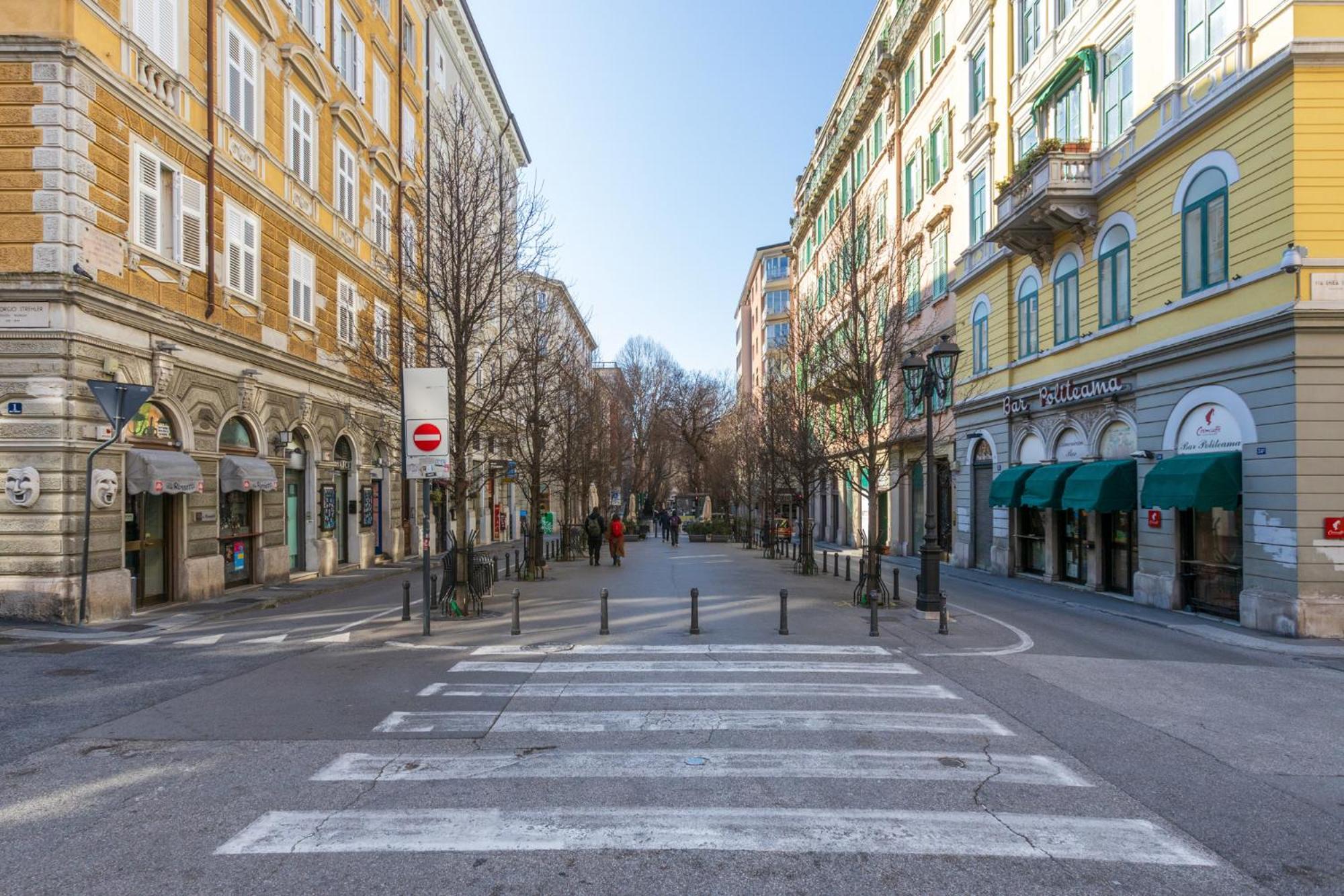 Central Trieste - Elegant City Stay 외부 사진